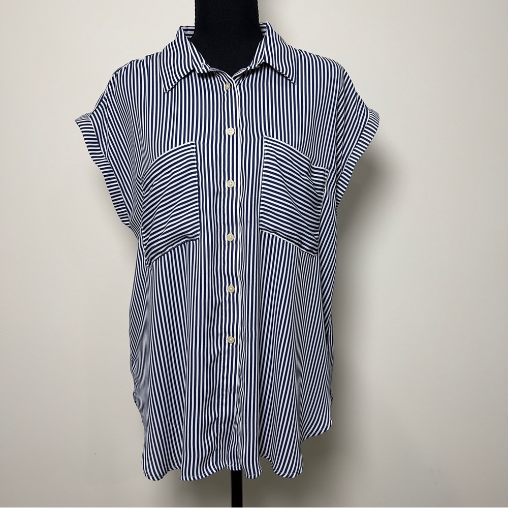 LOFT Navy and White Vertical Stripe Button-Front Cap Sleeve Shirt Womens Large